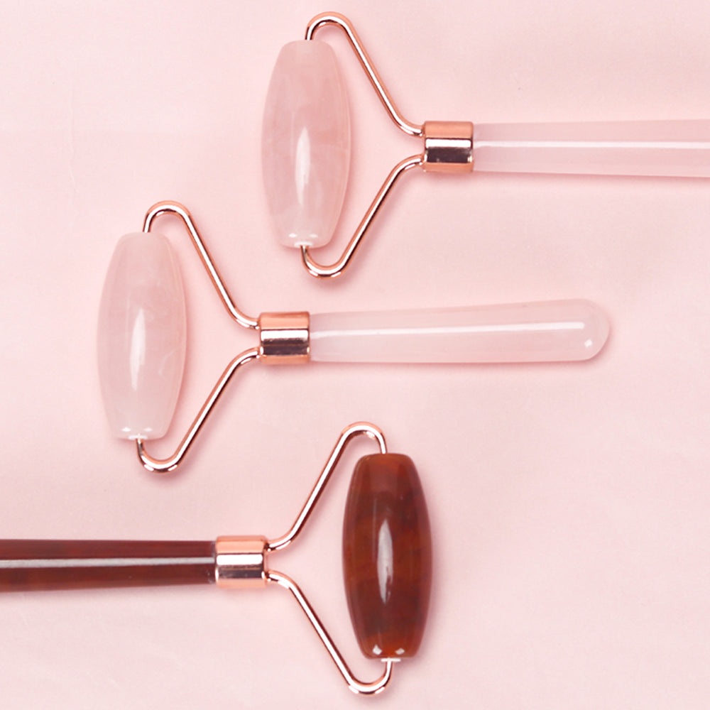 Rodillo facial y Gua Sha para masaje facial y cuidado de la piel
